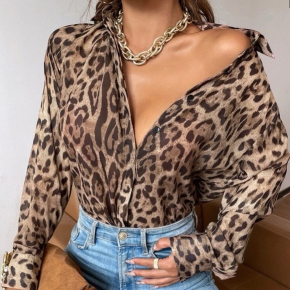 Leopard print loose fit Button Down Shirt - Picture 1 of 10